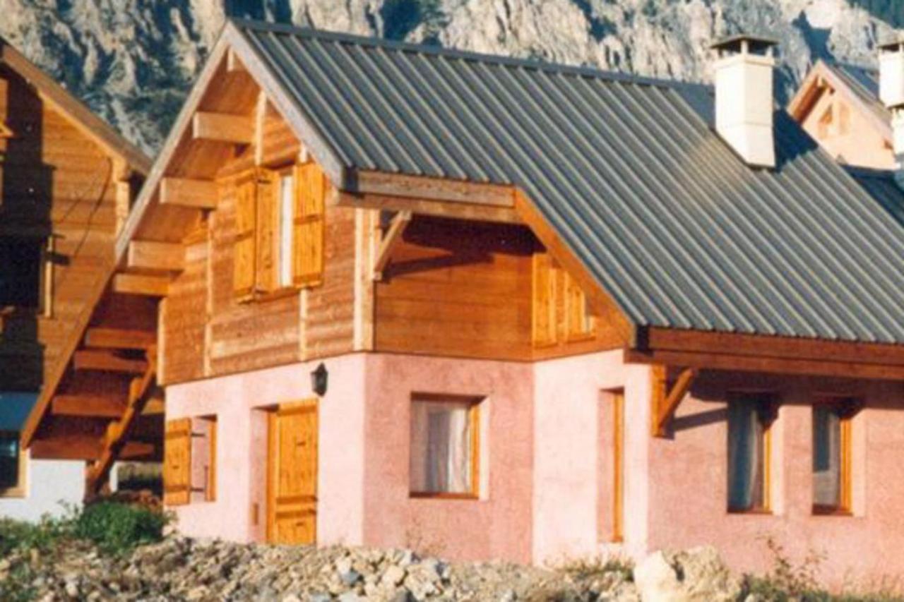 Chalet Le Melezin Hameau Des Chazals Nevache Hautes Alpes ภายนอก รูปภาพ